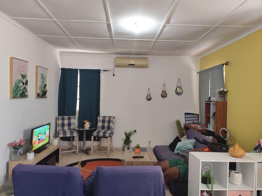 Mendes Family Homestay - B&B In The Heart Of Praia Zewnętrze zdjęcie